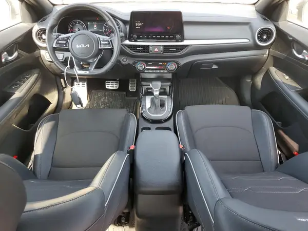 3KPF54AD7RE775078 2024 KIA FORTE - Image 8