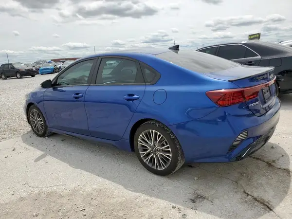 3KPF54AD7RE777798 2024 KIA FORTE - Image 2