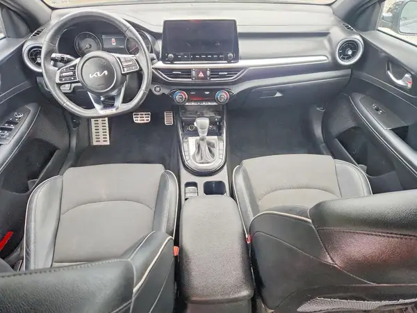 3KPF54AD7RE781916 2024 KIA FORTE - Image 8