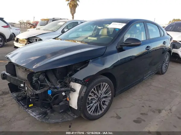 3KPF54AD7RE786730 2024 KIA FORTE - Image 2