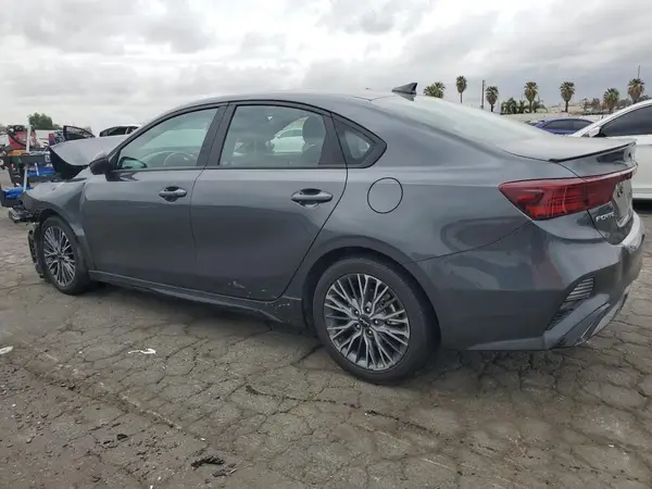 3KPF54AD7RE788297 2024 KIA FORTE - Image 2