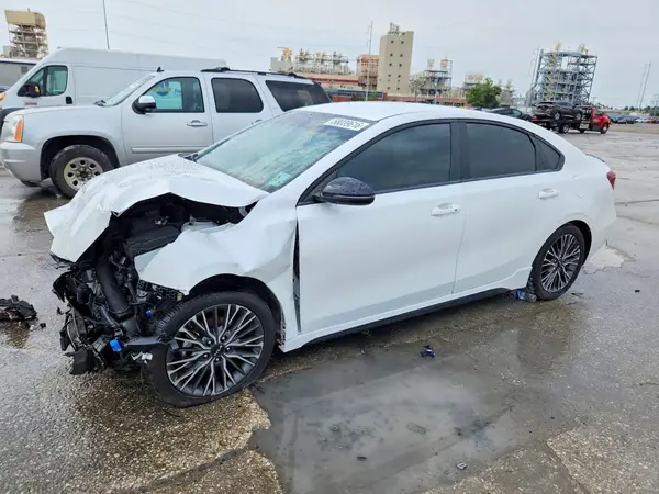 3KPF54AD7RE790292 2024 KIA FORTE - Image 1