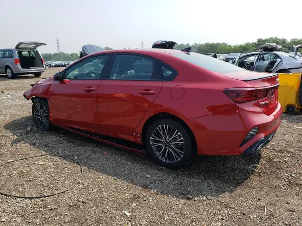 3KPF54AD7RE806913 2024 KIA FORTE - Image 2