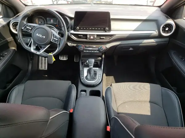 3KPF54AD7RE806913 2024 KIA FORTE - Image 8