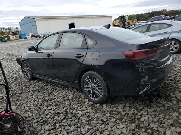 3KPF54AD7RE809262 2024 KIA FORTE - Image 2