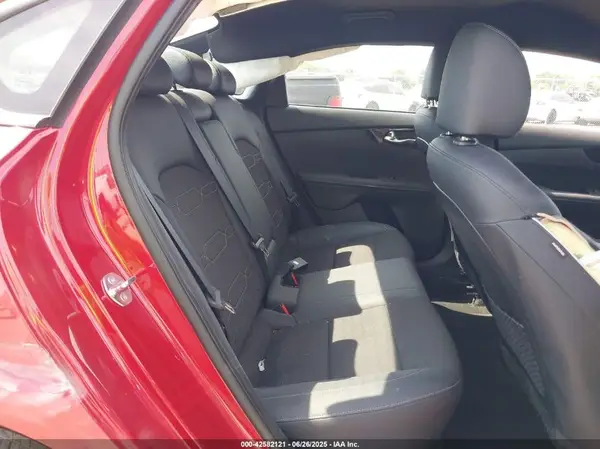 3KPF54AD7RE809925 2024 KIA FORTE - Image 8