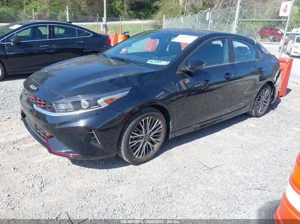 3KPF54AD7RE817216 2024 KIA FORTE - Image 2
