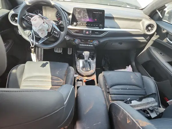 3KPF54AD7RE820472 2024 KIA FORTE - Image 8