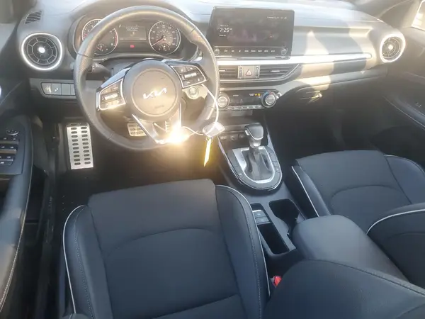 3KPF54AD7RE821623 2024 KIA FORTE - Image 8
