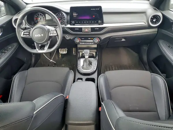 3KPF54AD7RE824943 2024 KIA FORTE - Image 8