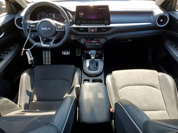 3KPF54AD7RE825011 2024 KIA FORTE - Image 8