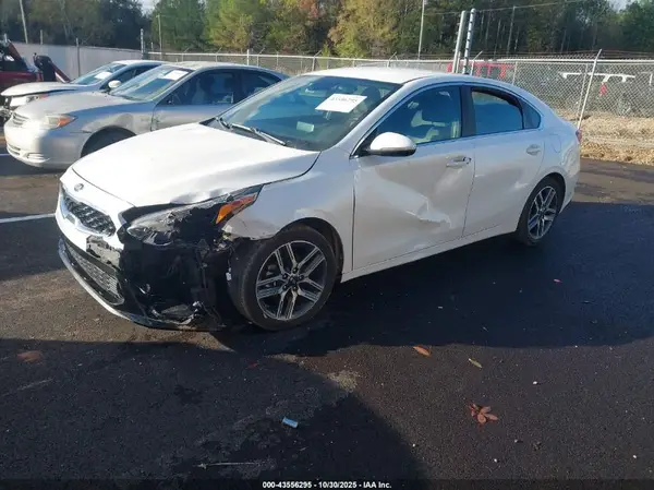 3KPF54AD8KE028448 2019 KIA FORTE - Image 2