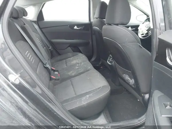 3KPF54AD8KE031835 2019 KIA FORTE - Image 8