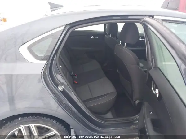 3KPF54AD8KE053544 2019 KIA FORTE - Image 8