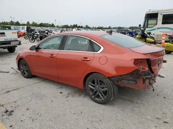 3KPF54AD8KE068593 2019 KIA FORTE - Image 2