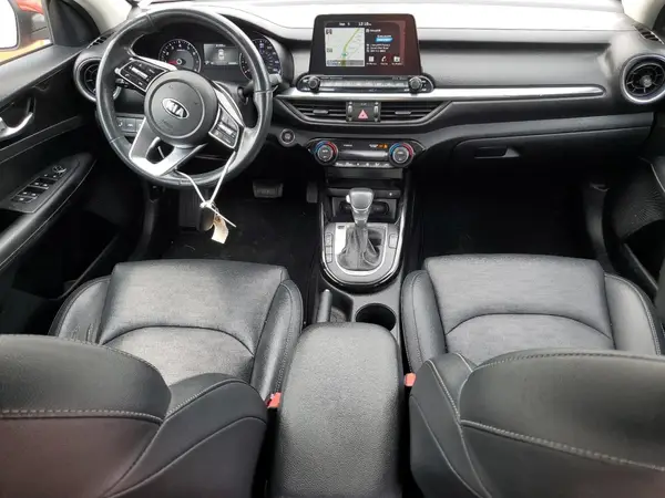 3KPF54AD8KE068593 2019 KIA FORTE - Image 8