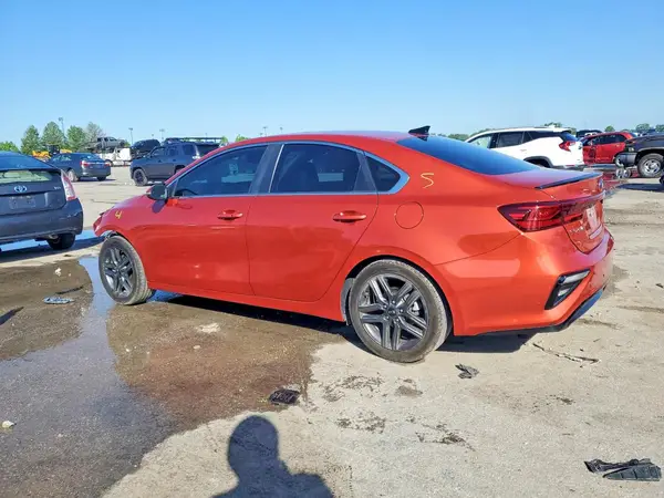 3KPF54AD8KE069615 2019 KIA FORTE - Image 2