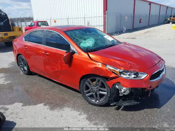 3KPF54AD8KE084034 2019 KIA FORTE - Image 1