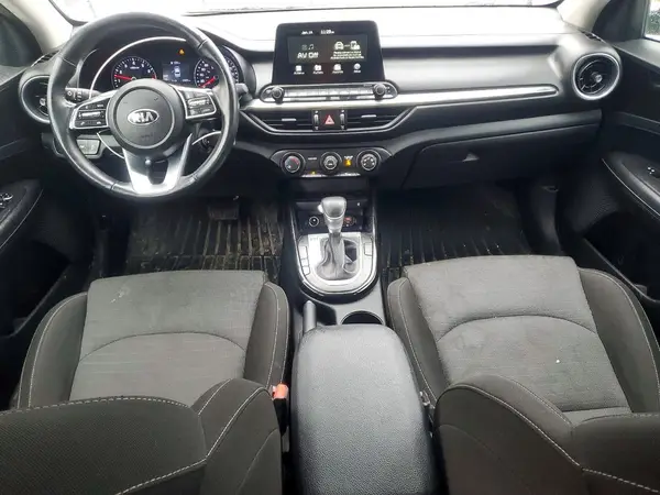 3KPF54AD8KE123642 2019 KIA FORTE - Image 8