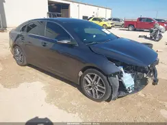 3KPF54AD8KE127190 2019 KIA FORTE