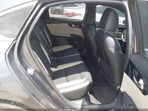 3KPF54AD8LE182479 2020 KIA FORTE - Image 8