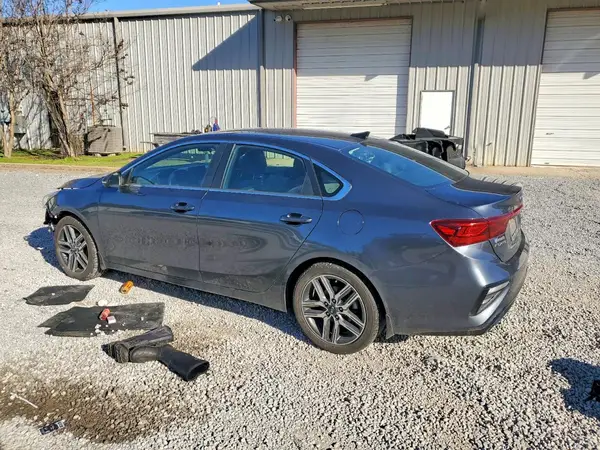 3KPF54AD8LE233897 2020 KIA FORTE - Image 2