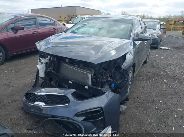 3KPF54AD8LE241658 2020 KIA FORTE - Image 2