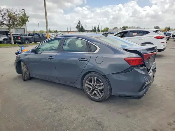 3KPF54AD8ME295804 2021 KIA FORTE - Image 2