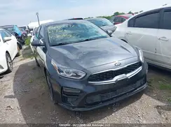 3KPF54AD8ME303402 2021 KIA FORTE