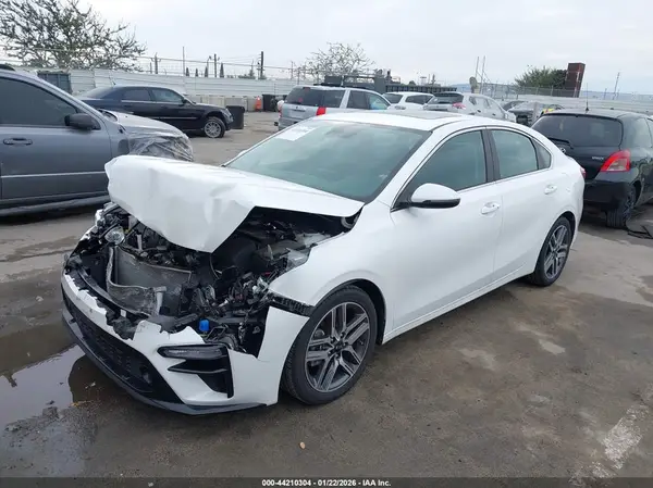 3KPF54AD8ME338246 2021 KIA FORTE - Image 2
