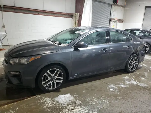 3KPF54AD8ME341051 2021 KIA FORTE - Image 1