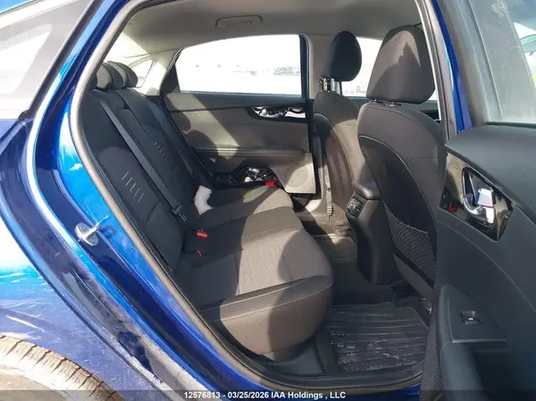 3KPF54AD8ME365785 2021 KIA FORTE - Image 8