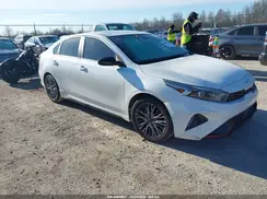 3KPF54AD8NE439403 2022 KIA FORTE