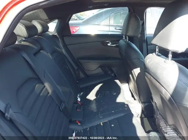 3KPF54AD8NE452037 2022 KIA FORTE - Image 8