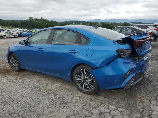 3KPF54AD8NE470442 2022 KIA FORTE - Image 2