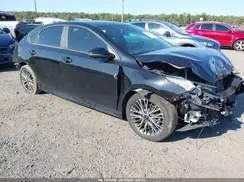 3KPF54AD8NE471221 2022 KIA FORTE