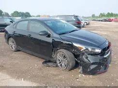 3KPF54AD8NE488066 2022 KIA FORTE