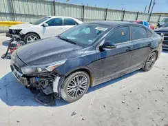 3KPF54AD8NE489315 2022 KIA FORTE