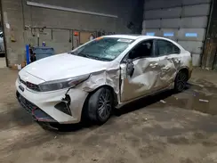 3KPF54AD8NE492330 2022 KIA FORTE