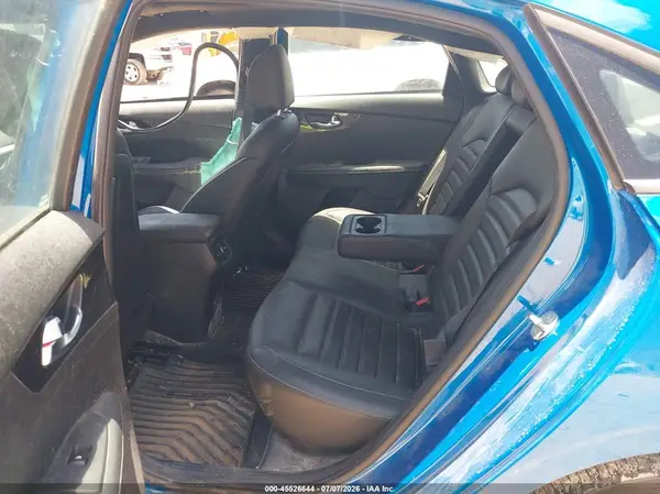 3KPF54AD8NE495065 2022 KIA FORTE - Image 8