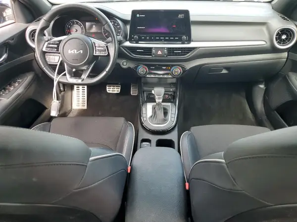 3KPF54AD8NE496653 2022 KIA FORTE - Image 8