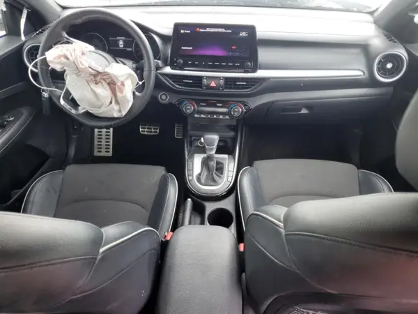 3KPF54AD8NE497740 2022 KIA FORTE - Image 8