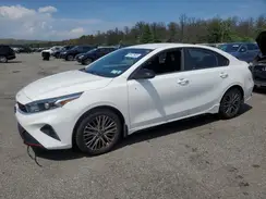 3KPF54AD8NE499228 2022 KIA FORTE