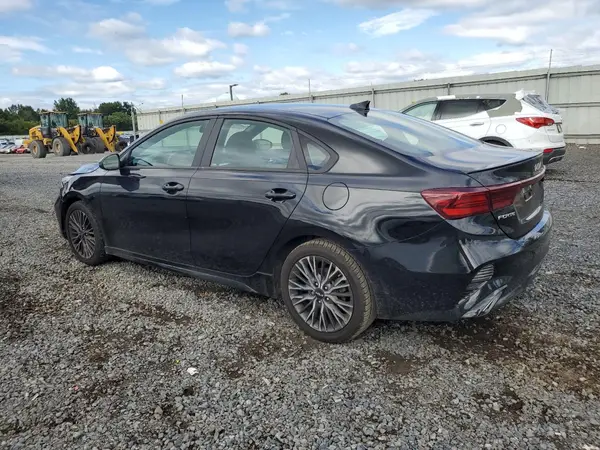 3KPF54AD8NE502497 2022 KIA FORTE - Image 2