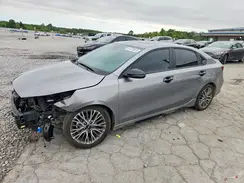 3KPF54AD8NE507702 2022 KIA FORTE