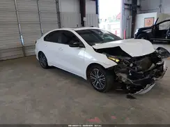 3KPF54AD8NE511099 2022 KIA FORTE