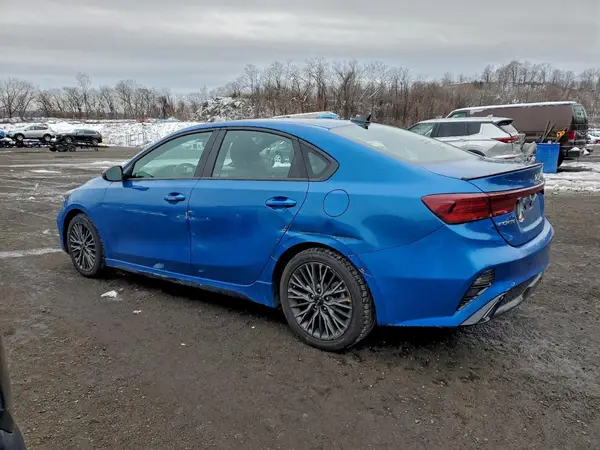 3KPF54AD8NE512172 2022 KIA FORTE - Image 2