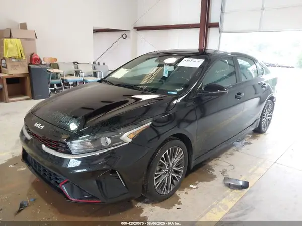 3KPF54AD8PE516645 2023 KIA FORTE - Image 2