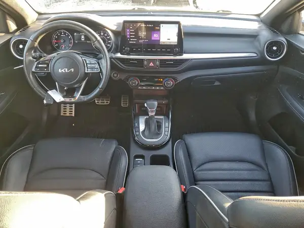 3KPF54AD8PE522266 2023 KIA FORTE - Image 8