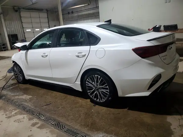 3KPF54AD8PE524003 2023 KIA FORTE - Image 2